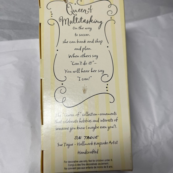 Hallmark Queen Of Multi Tasking Mom Ornament New in original package - Picture 2 of 8